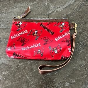 Tampa bay buccaneers wristlet
